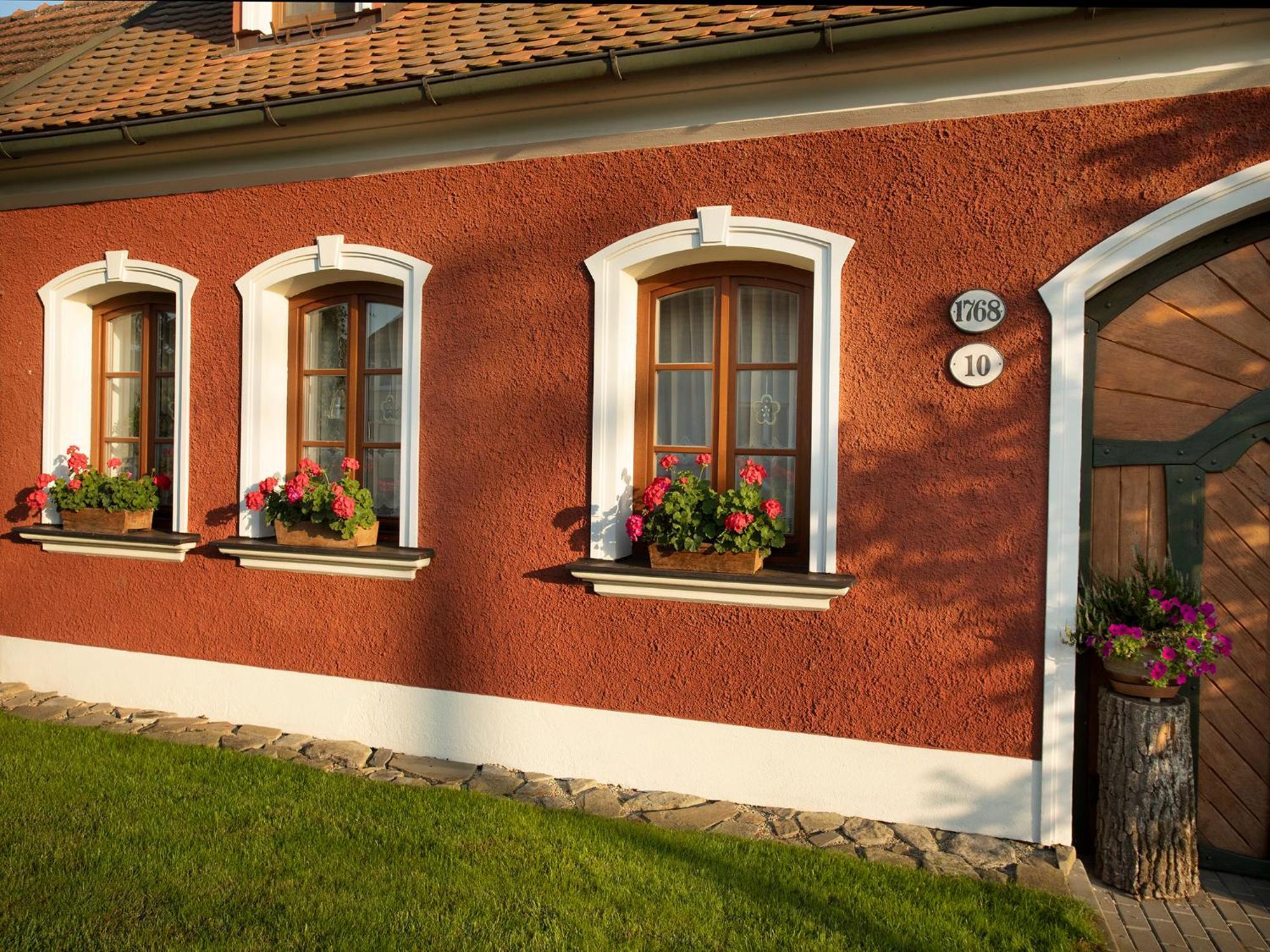 Lichtenstein Lva Apartman Breclav Exterior photo